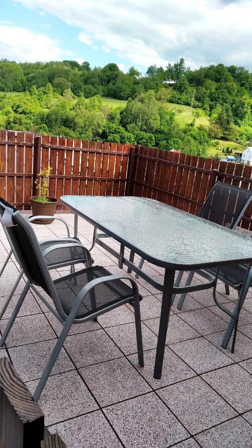 Apartmany Kukacci Hnizdo Benesov nad Ploucnici Luaran gambar