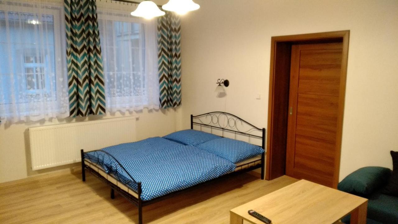 Apartmany Kukacci Hnizdo Benesov nad Ploucnici Luaran gambar
