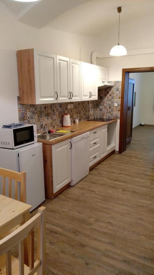 Apartmany Kukacci Hnizdo Benesov nad Ploucnici Luaran gambar