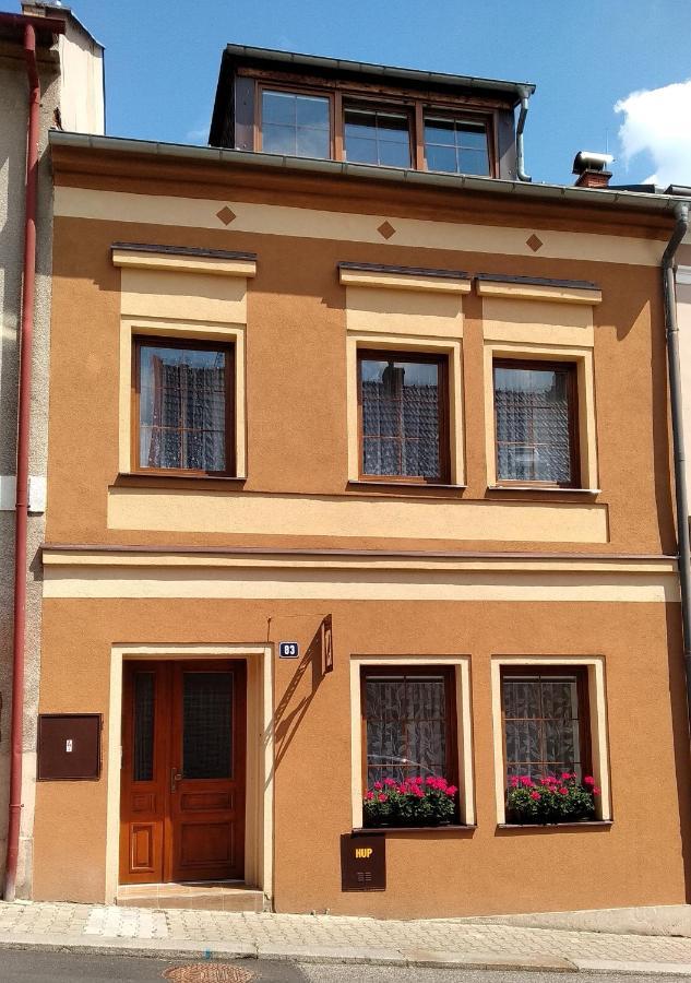 Apartmany Kukacci Hnizdo Benesov nad Ploucnici Luaran gambar